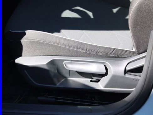 Used 2025 Volkswagen Jetta Sport FWD image 14