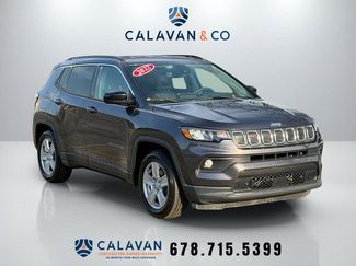 Used 2022 Jeep Compass Latitude video 1