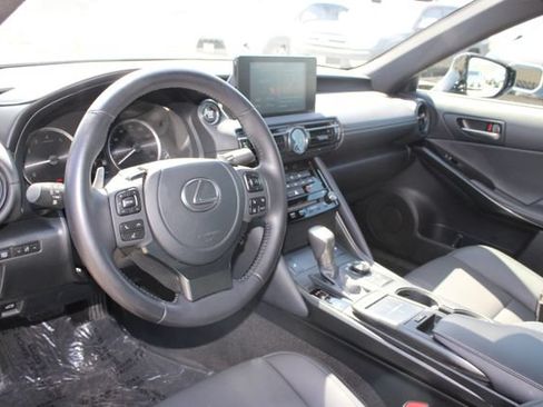 Certified 2024 Lexus IS 300 F Sport RWD image 11