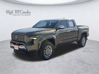 Used 2025 Toyota Tacoma Limited AWD/4WD 360° Tour