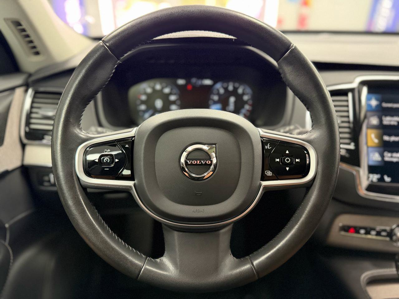 Used 2022 Volvo XC90 T6 Inscription AWD/4WD image 17