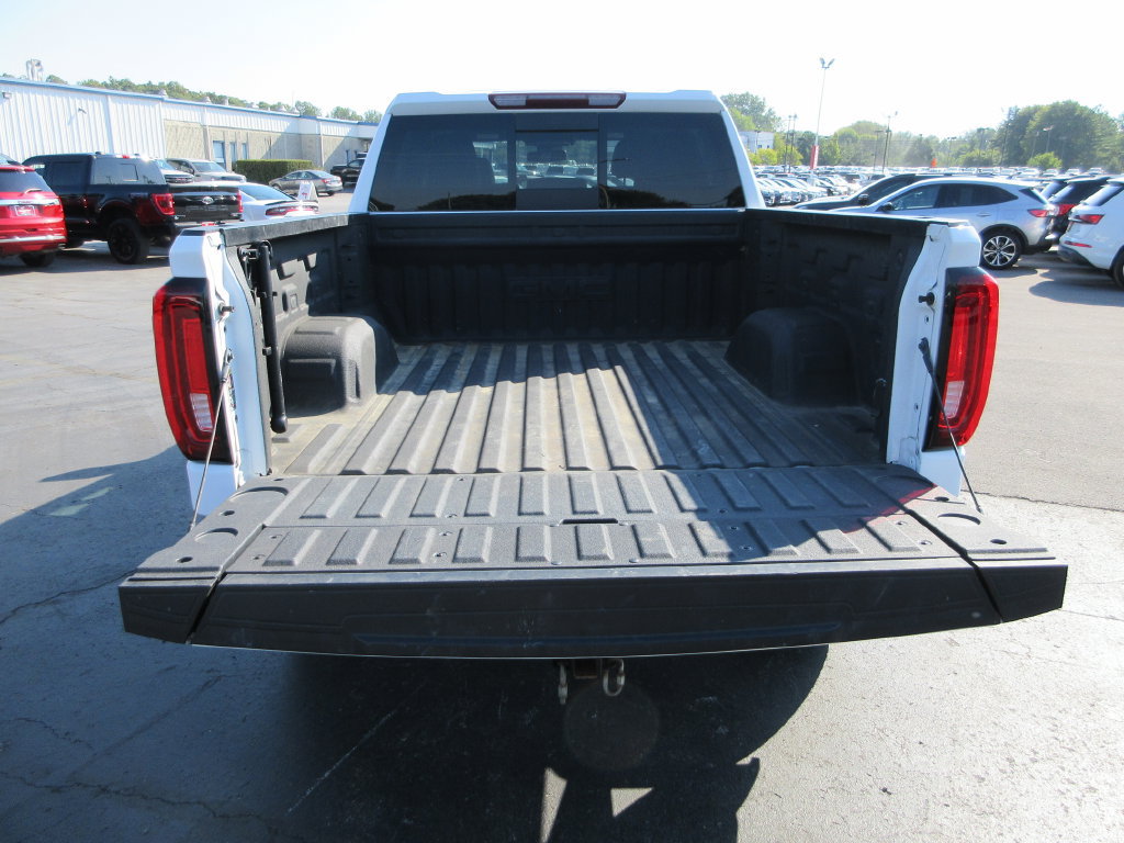 Certified 2025 GMC Sierra 1500 AT4 w/ AT4 Premium Package AWD/4WD image 8