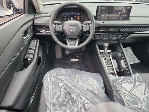 New 2026 Honda Accord Touring image 7