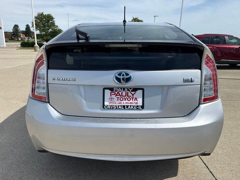 Used 2013 Toyota Prius Two FWD image 4