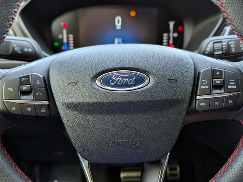 Used 2023 Ford Escape ST-Line w/ Tech Pack #1 image 28