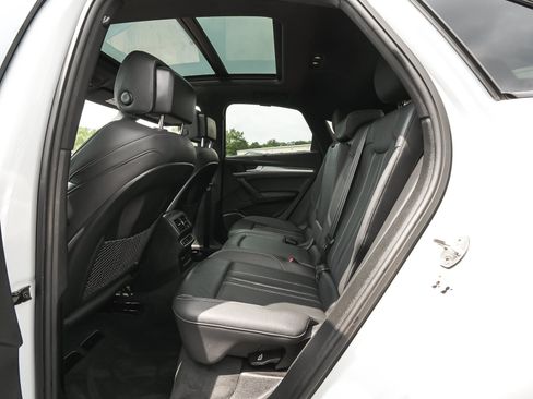 Used 2023 Audi Q5 2.0T Prestige w/ Prestige Package AWD/4WD image 35