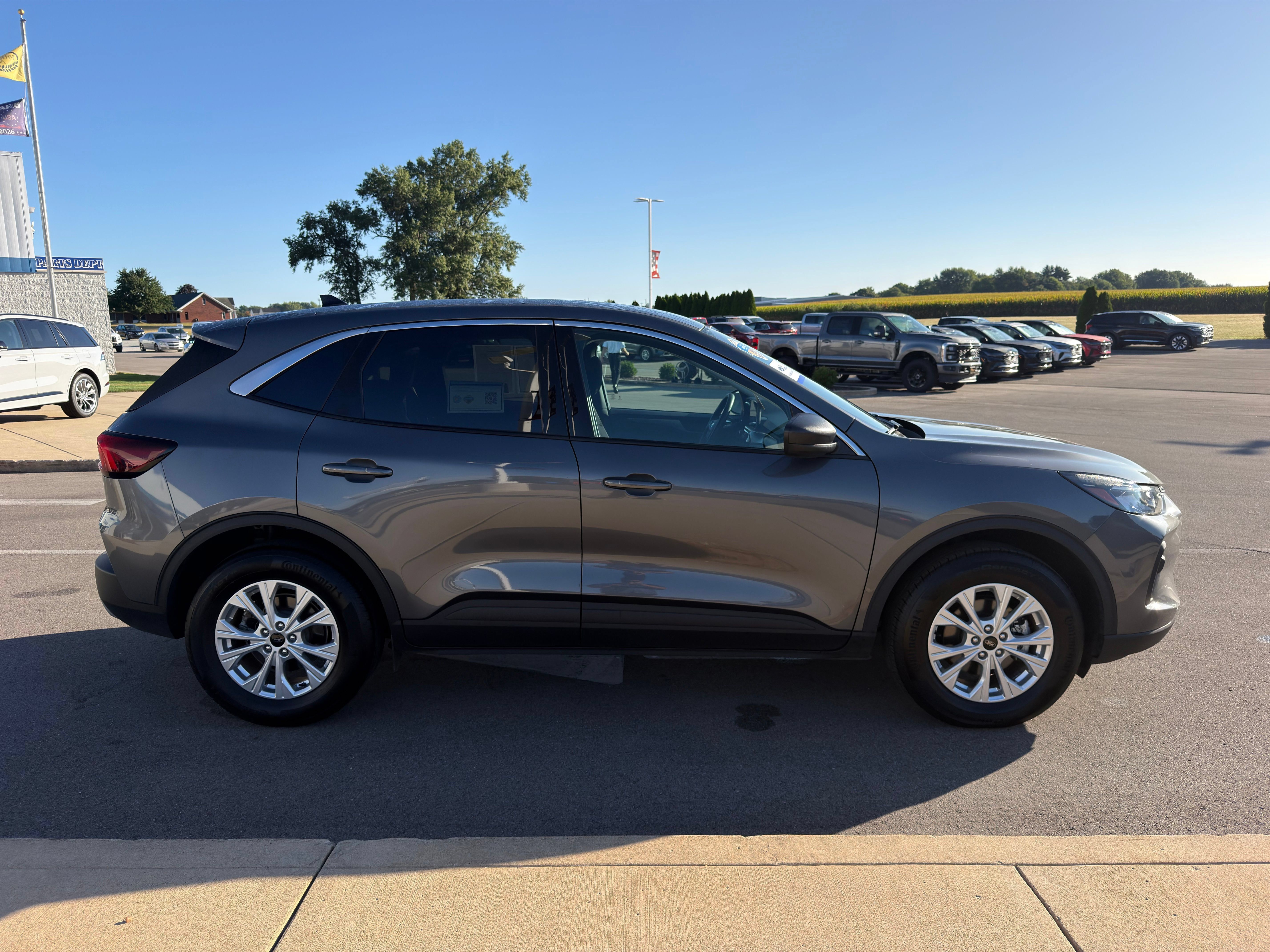 Certified 2024 Ford Escape Active AWD/4WD image 8
