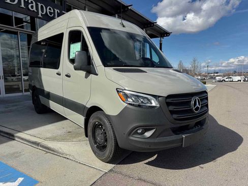 New 2025 Mercedes-Benz Sprinter 2500 image 12