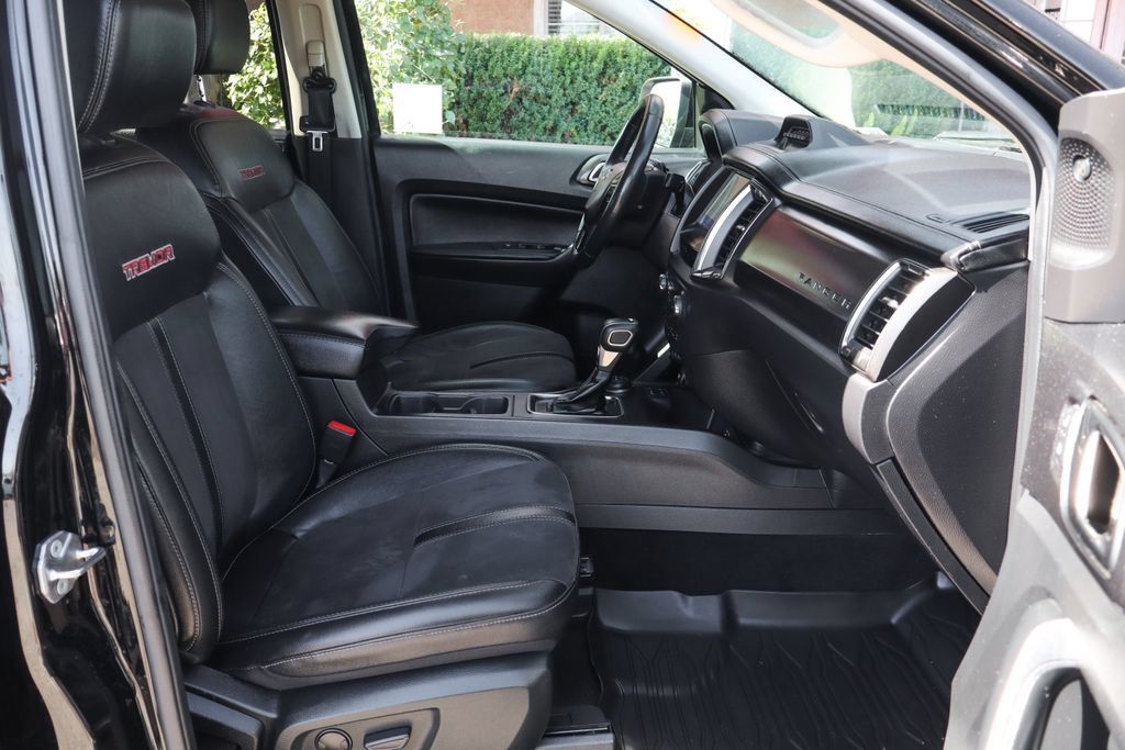 Used 2022 Ford Ranger Lariat w/ Tremor Off-Road Package AWD/4WD image 45