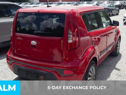 Used 2013 Kia Soul FWD image 3