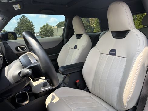 Used 2025 MINI Cooper S FWD image 7