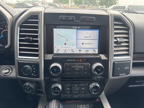Used 2016 Ford F150 Lariat w/ Equipment Group 502A Luxury AWD/4WD image 35