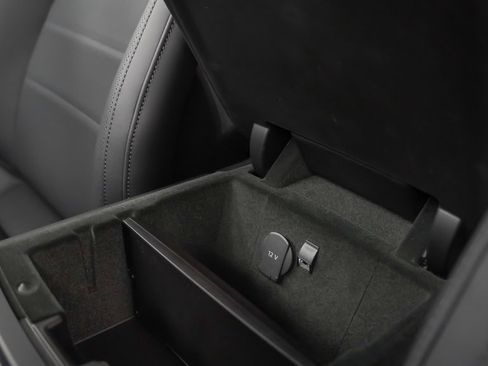 New 2025 Porsche Panamera 4 image 34