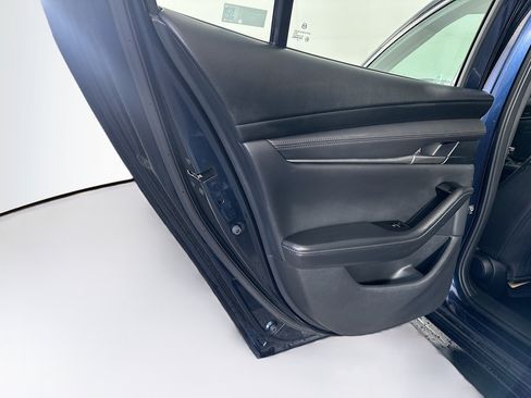 Used 2024 MAZDA MAZDA3 s FWD image 26