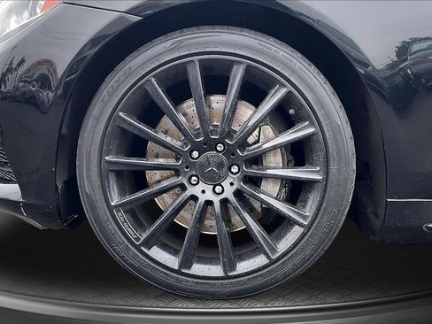 Used 2015 Mercedes-Benz S 550 Sedan image 9