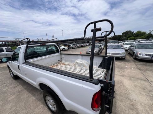 Used 2002 Ford F250 XL RWD image 19