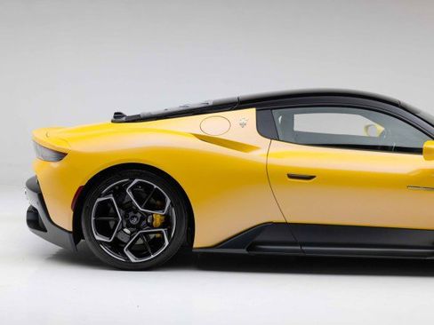 Used 2023 Maserati MC20 Coupe image 23