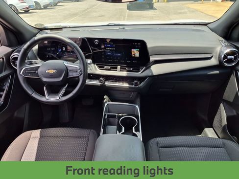 Used 2025 Chevrolet Equinox LT AWD/4WD image 25