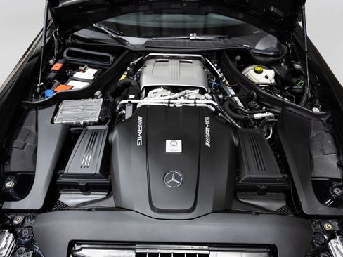 Used 2017 Mercedes-Benz AMG GT Coupe image 26