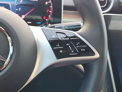 Certified 2025 Mercedes-Benz C 300 Sedan image 28