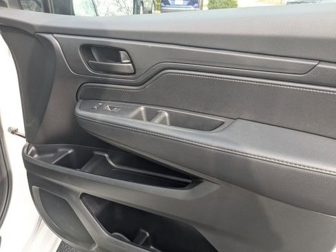 Used 2025 Honda Odyssey Sport-L image 30