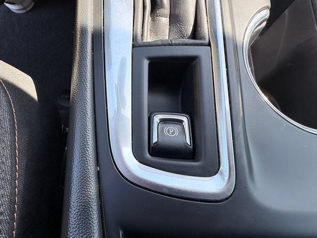 Used 2024 Chevrolet Equinox LT FWD image 21