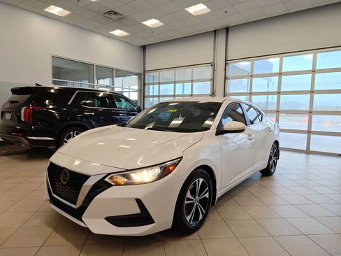 Used 2020 Nissan Sentra SV image 8