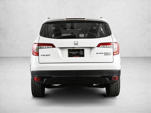 Used 2021 Honda Pilot Black Edition image 7