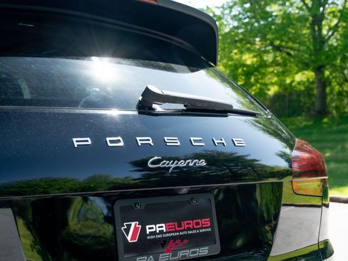 Used 2016 Porsche Cayenne Diesel AWD/4WD image 36