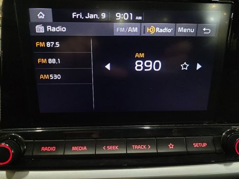 Used 2023 Kia Forte LXS FWD image 25