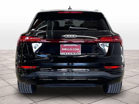 Certified 2024 Audi Q8 e-tron Premium Plus w/ Premium Plus Package AWD/4WD image 7