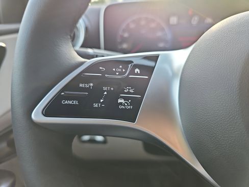New 2026 Mercedes-Benz GLC 300 image 18