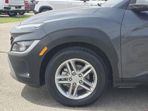 Used 2022 Hyundai Kona SE FWD image 8