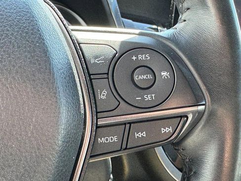 Certified 2023 Toyota Camry SE image 17