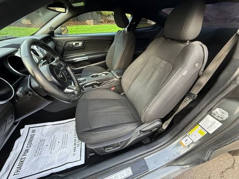 Used 2019 Ford Mustang GT w/ Equipment Group 301A image 8