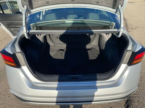 Used 2024 Nissan Altima 2.5 SV image 21