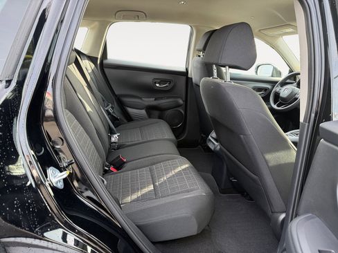 Certified 2025 Honda HR-V LX image 18