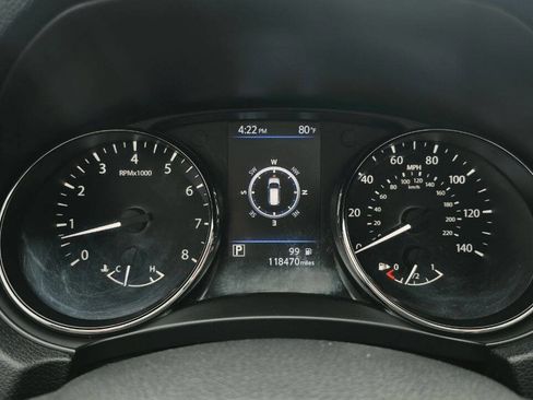 Used 2019 Nissan Rogue SV AWD/4WD image 34