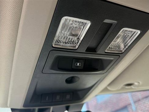 Used 2017 RAM 1500 Laramie w/ Convenience Group AWD/4WD image 34