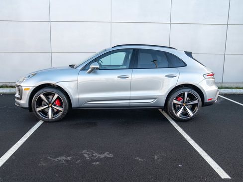 New 2026 Porsche Macan S image 2