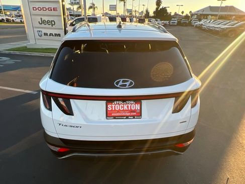 Used 2023 Hyundai Tucson Limited w/ Cargo Package AWD/4WD image 19
