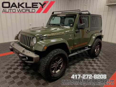 Used 2016 Jeep Wrangler Sahara image 1