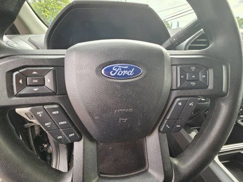 Used 2019 Ford F350 XLT w/ XLT Premium Package AWD/4WD image 15