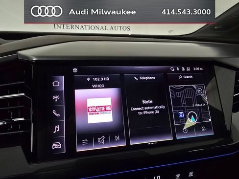Used 2023 Audi Q4 e-tron Premium Plus w/ Premium Plus AWD/4WD image 22