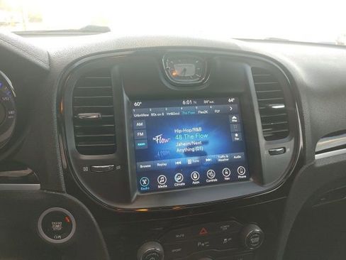 Used 2017 Chrysler 300 S w/ 300S Premium Group image 26