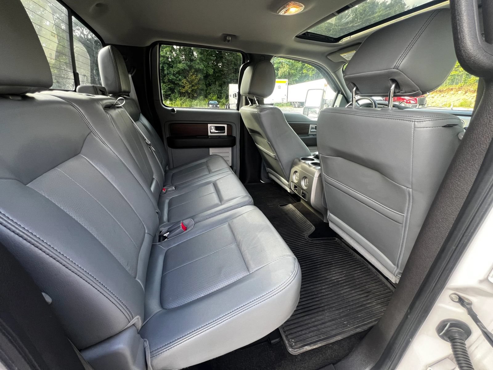 Used 2013 Ford F150 Lariat w/ Luxury Equipment Group AWD/4WD image 11