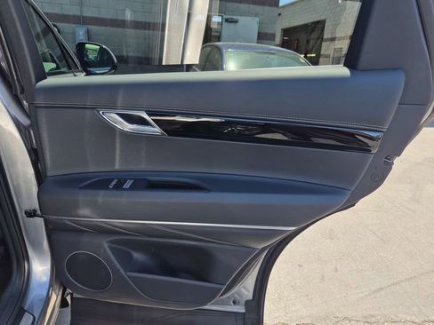 Used 2026 Genesis GV80 2.5T RWD image 24