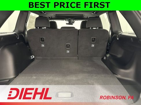 New 2025 Jeep Grand Cherokee Laredo X image 9