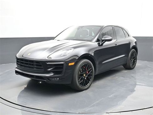 Used 2018 Porsche Macan GTS image 1