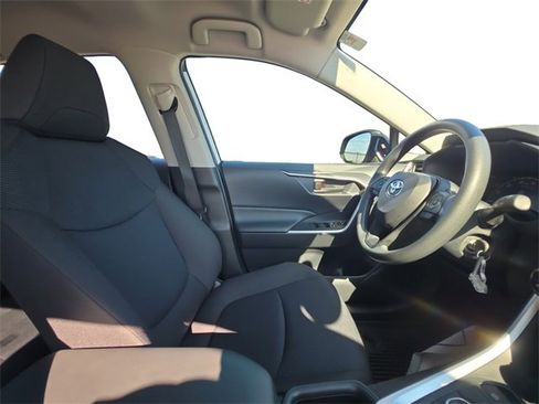 Certified 2025 Toyota RAV4 LE image 15
